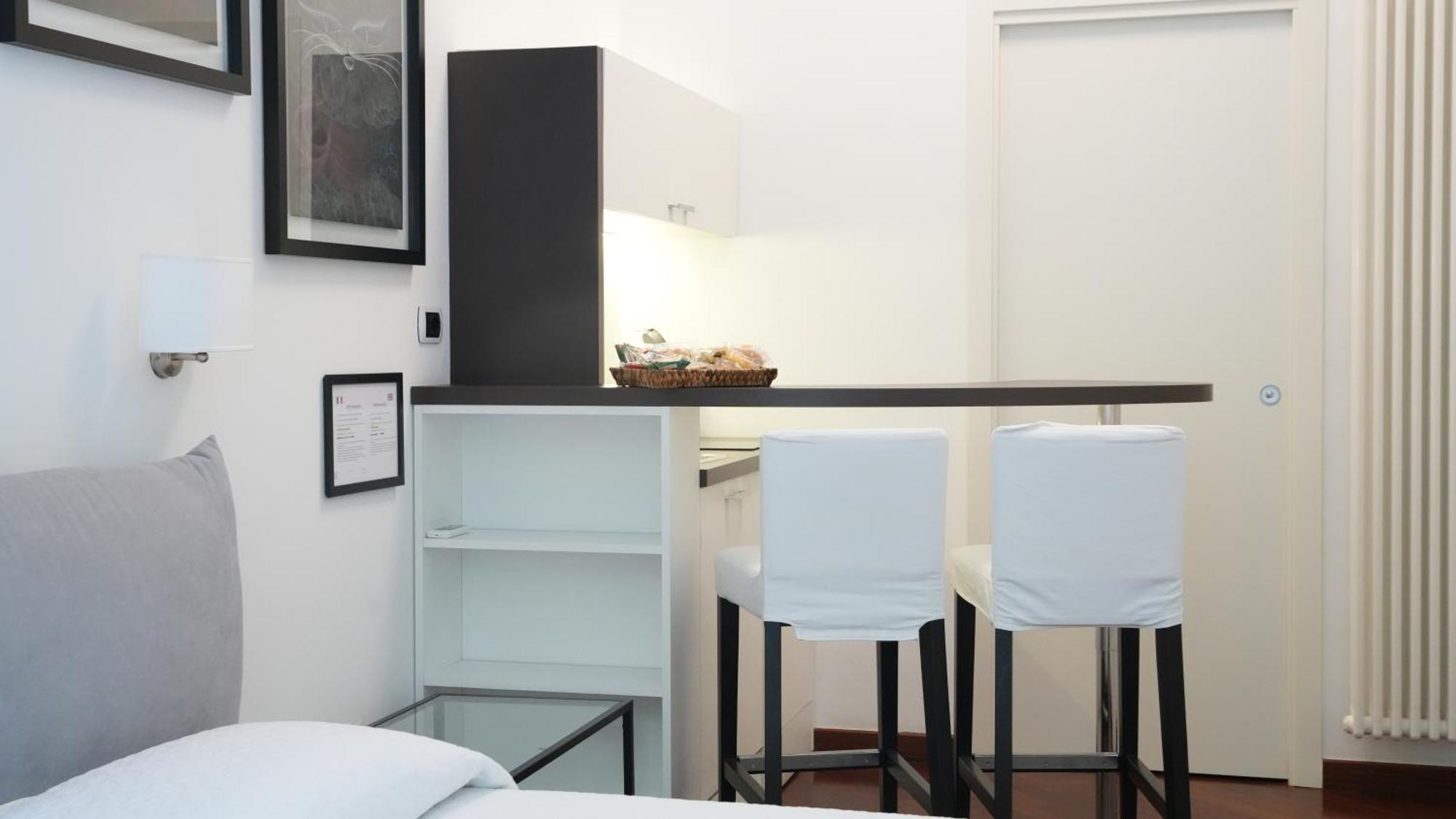 Luca Giordano 142 B&B 那不勒斯 外观 照片
