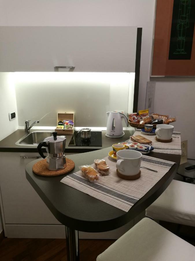 Luca Giordano 142 B&B 那不勒斯 外观 照片